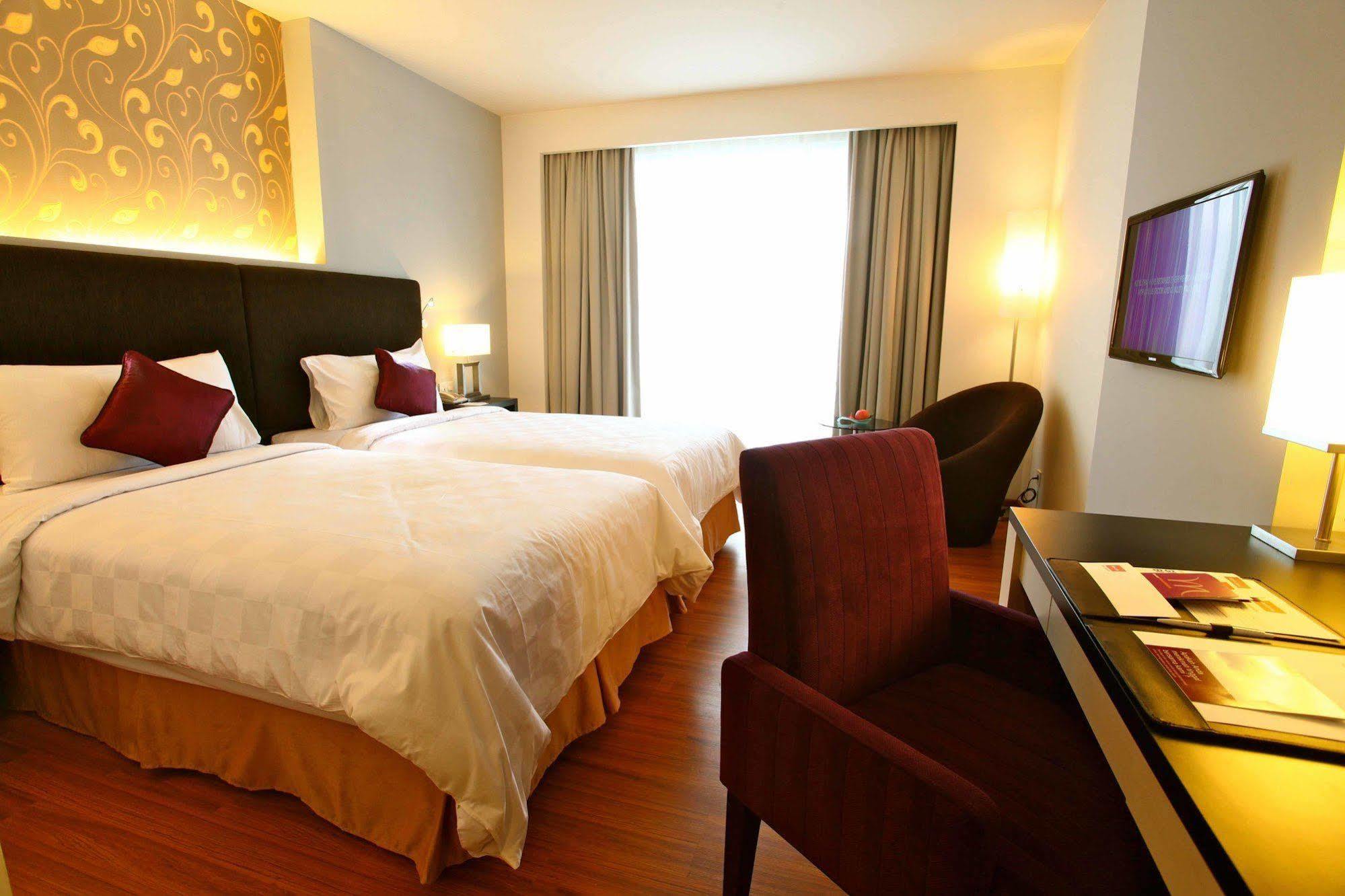Mercure Banjarmasin Banjarmasin  Exterior photo