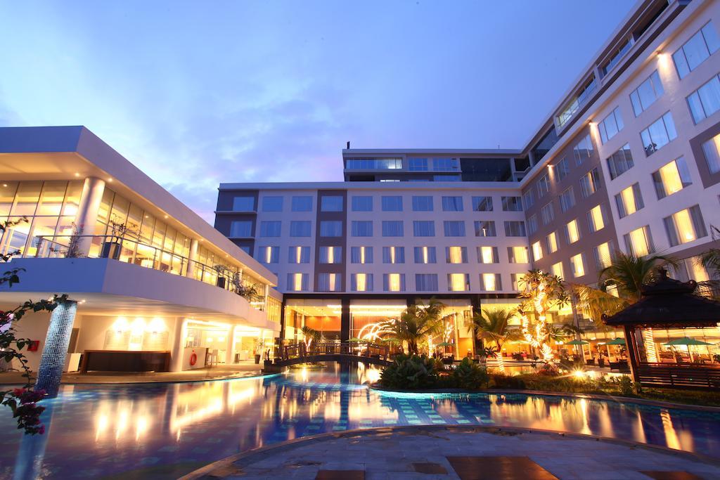 Mercure Banjarmasin Banjarmasin  Exterior photo